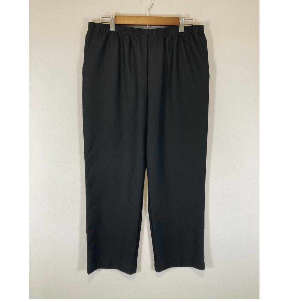 Classic Alfred Dunner Womens Size 14 Black Elastic Waist Straight Leg‎ Pants